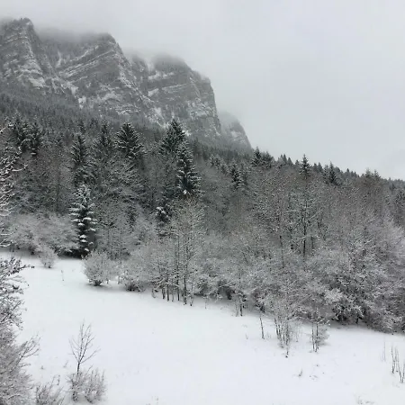 L'ours Blanc Apartment